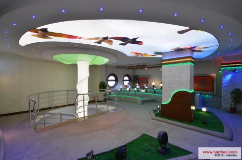 Colonne 3D lumineuse Barrisol