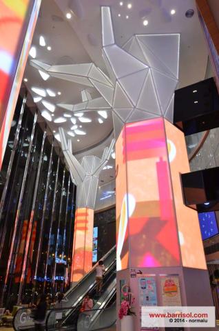 V City - Colonne 3D Lumineuse