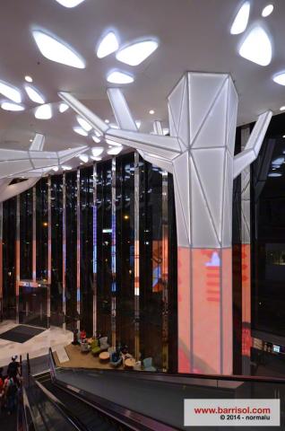 V City - Colonne 3D Lumineuse