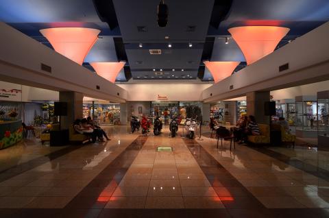 Colonnes 3D lumineuses Barrisol