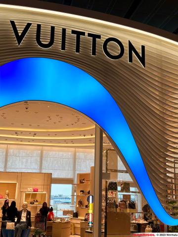 Louis Vuitton Changi T1