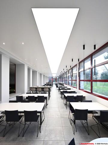 Plafond acoustique bande lumineuse Barrisol Lumière