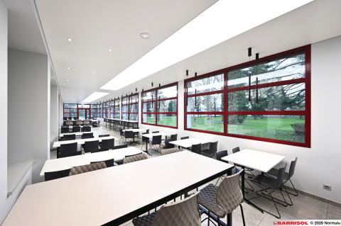 Plafond acoustique bande lumineuse Barrisol Lumière