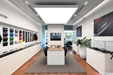 Porsche Centre Saigon