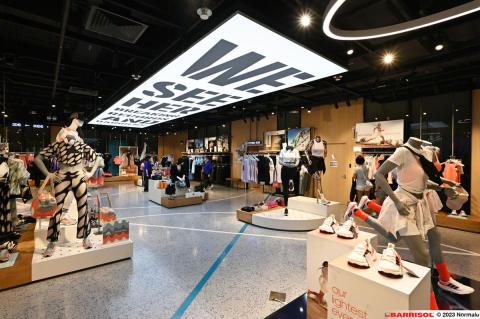 Adidas Flagship Store