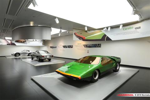 Musée Alfa Romeo - plafond Barrisol Lumière