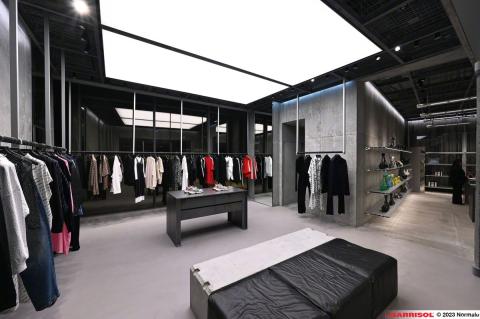 Balenciaga Abu Dhabi
