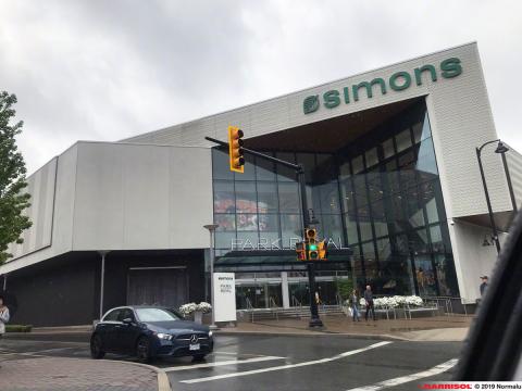 Park Royal South Mall