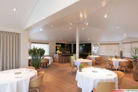 Plafond Barrisol acoustique avec intégration de spots