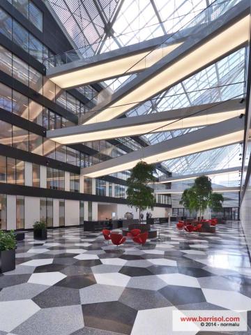 Eclairage via plafond Barrisol sous passerelles