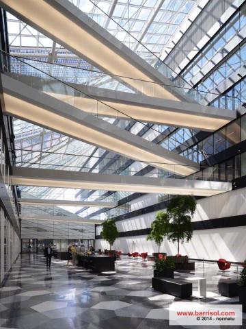 Eclairage via plafond Barrisol sous passerelles
