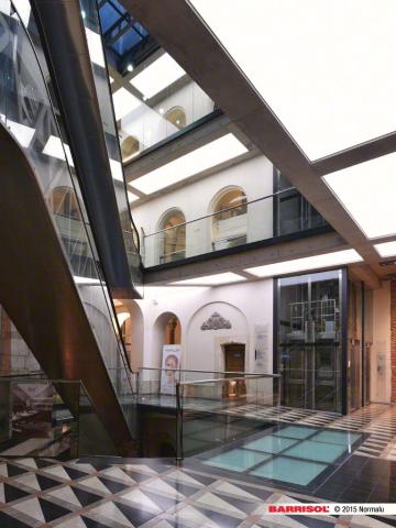 Eclairage sous passerelle Barrisol Lumiere