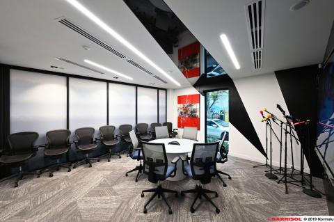 Barrisol Light Lines