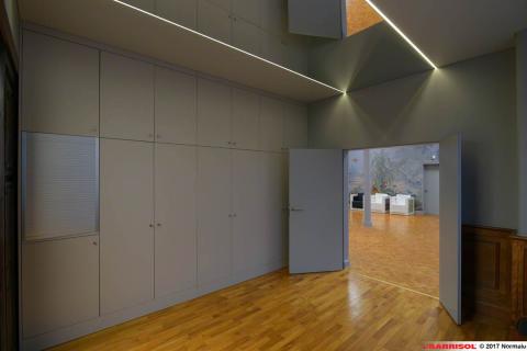 Barrisol Mirror &amp; Barrisol Light Lines - solutions d'éclairage au plafond