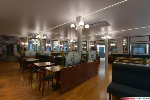 Barrisol Light Lines - solutions d'éclairage au plafond