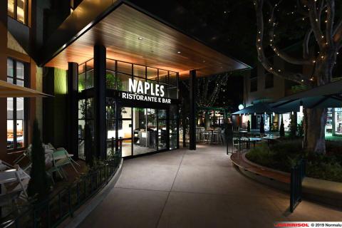 Naples restaurant Disney