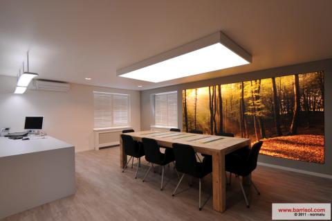 Mur imprimé lumineux Barrisol, et caisson lumineux