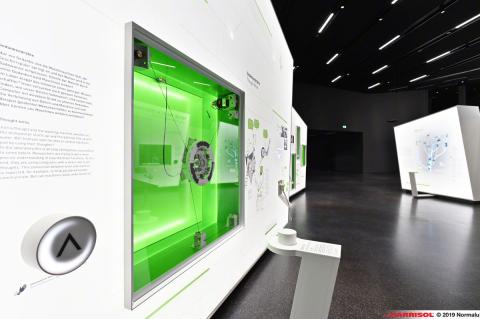 Museographie - murs imprimés lumineux Barrisol