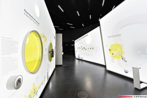 Museographie - murs imprimés lumineux Barrisol