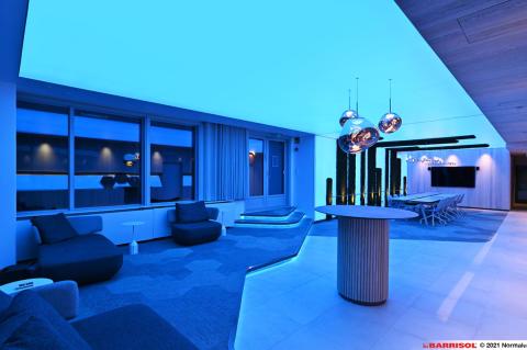 Mur et plafond lumineux imprimés acoustiques Barrisol Lumière