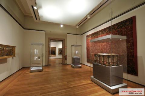 Museo MUDE Lisboa - Plafond Barrisol Lumière