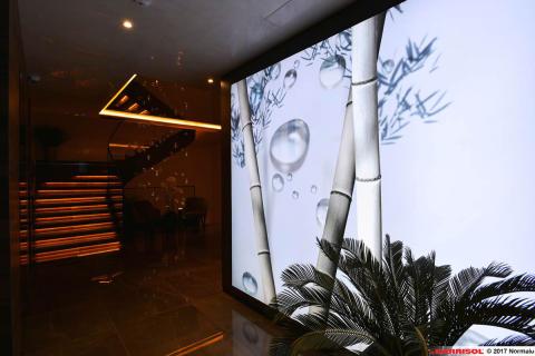 Mur imprimé lumineux Barrisol