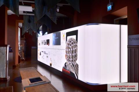 Projections lumineuses sur toile Barrisol