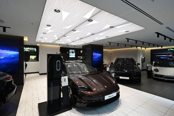 Porsche London